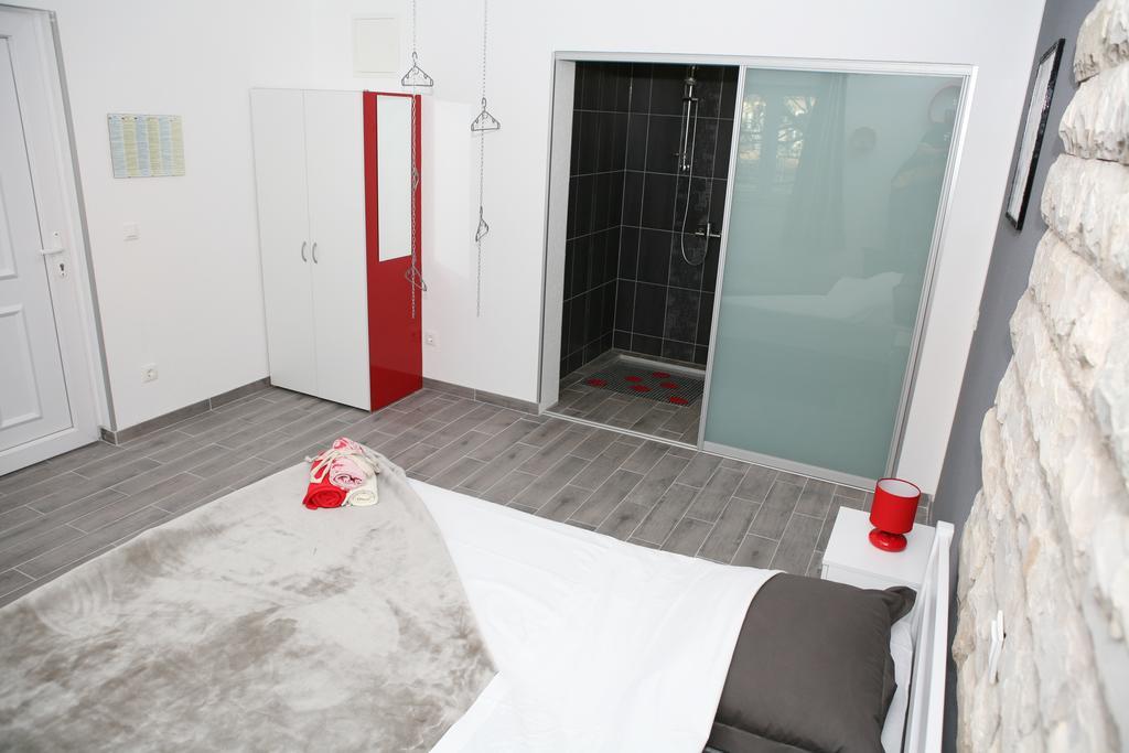 Apartments & Room Dijana Trogir Ruang foto