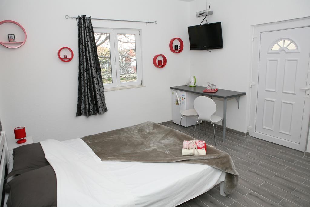 Apartments & Room Dijana Trogir Ruang foto